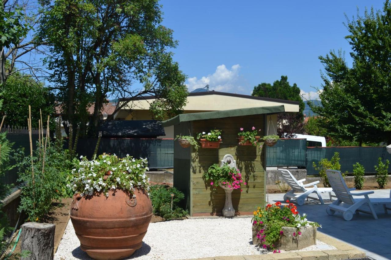 Riflessi D'Arte Acomodação com café da manhã Provaglio d'Iseo Exterior foto