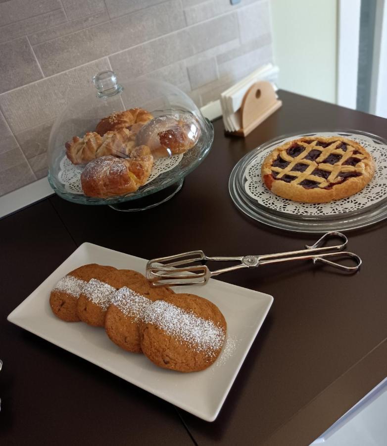 Riflessi D'Arte Acomodação com café da manhã Provaglio d'Iseo Exterior foto