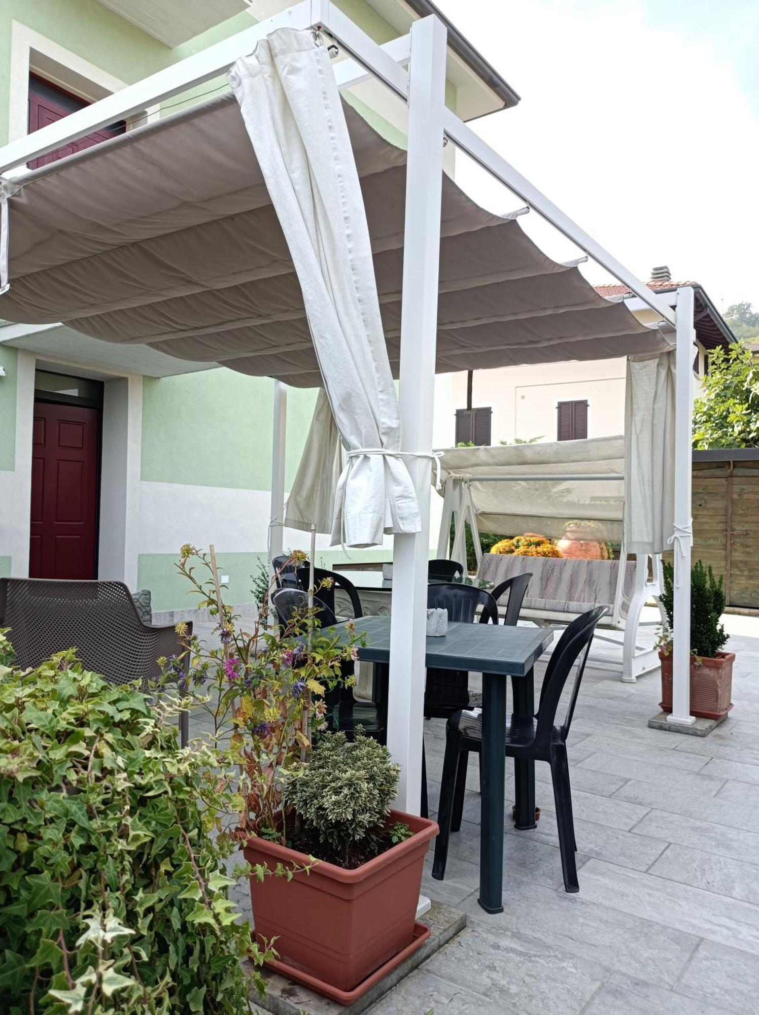 Riflessi D'Arte Acomodação com café da manhã Provaglio d'Iseo Exterior foto
