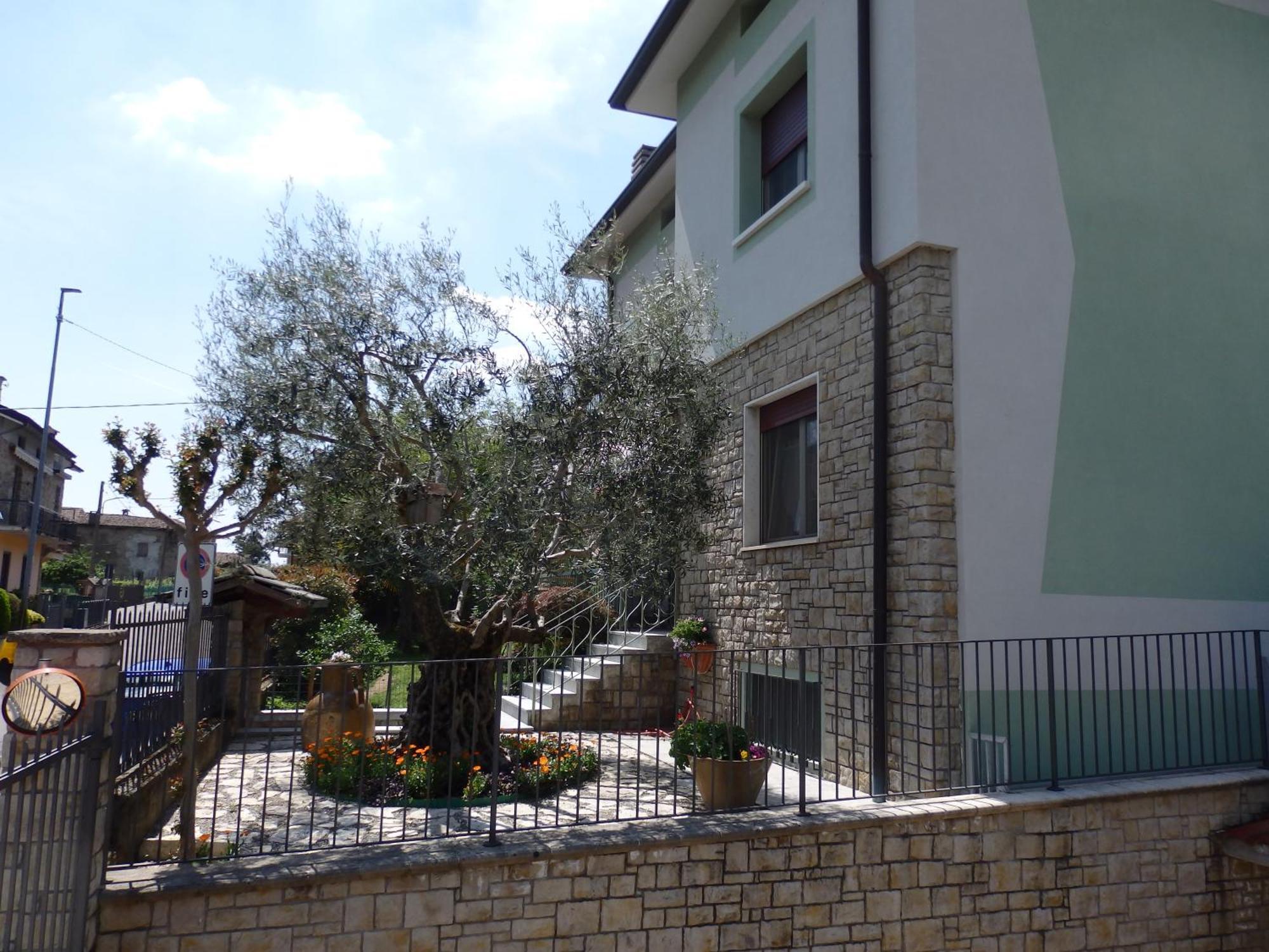 Riflessi D'Arte Acomodação com café da manhã Provaglio d'Iseo Exterior foto